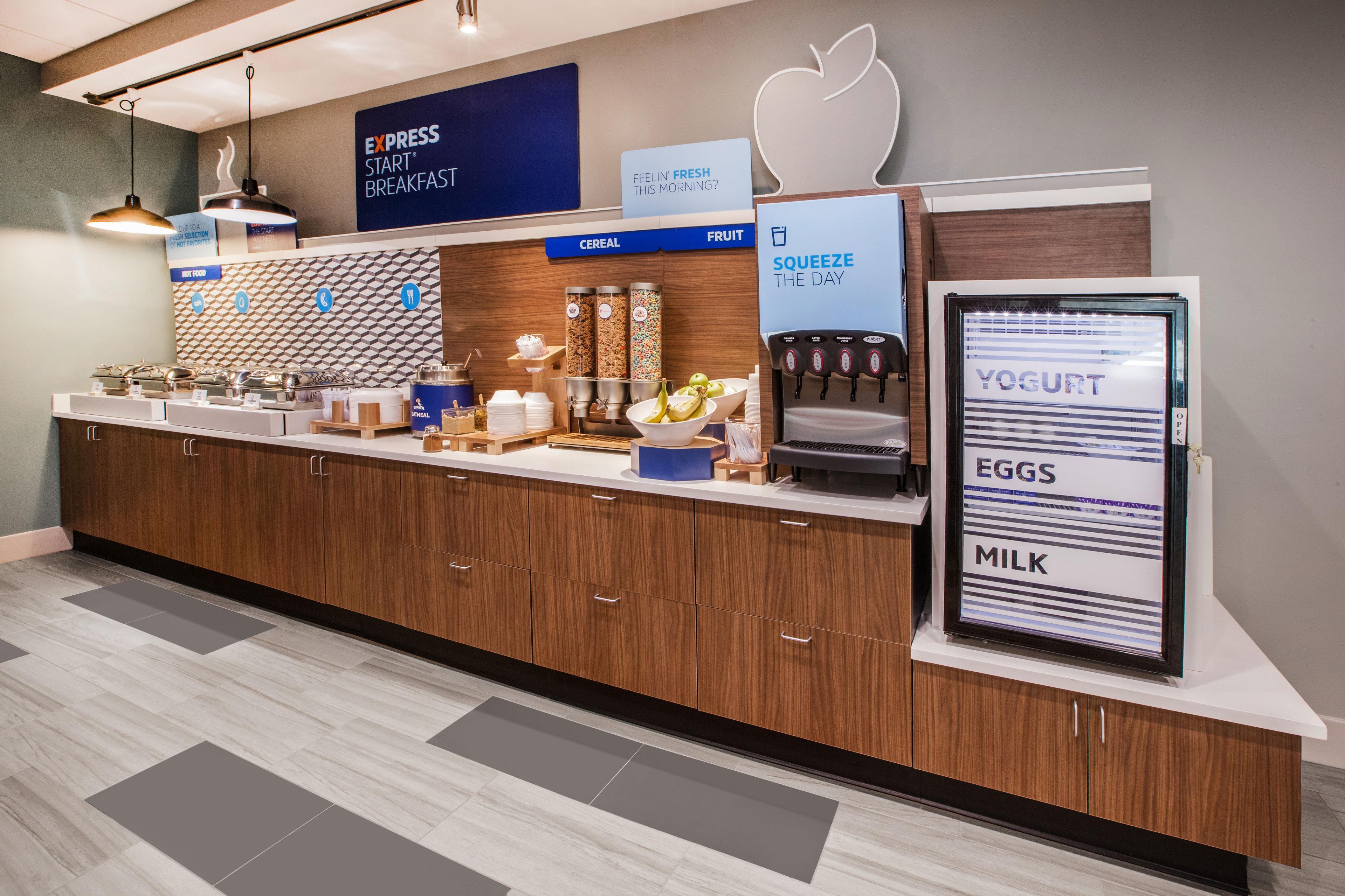 Holiday Inn Express Hotel & Suites Knoxville By Ihg Buitenkant foto